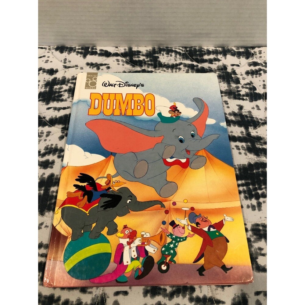 Vintage Walt Disney's Dumbo Book Hardback 1986